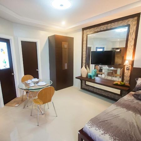 Nf Suites Davao City Extérieur photo