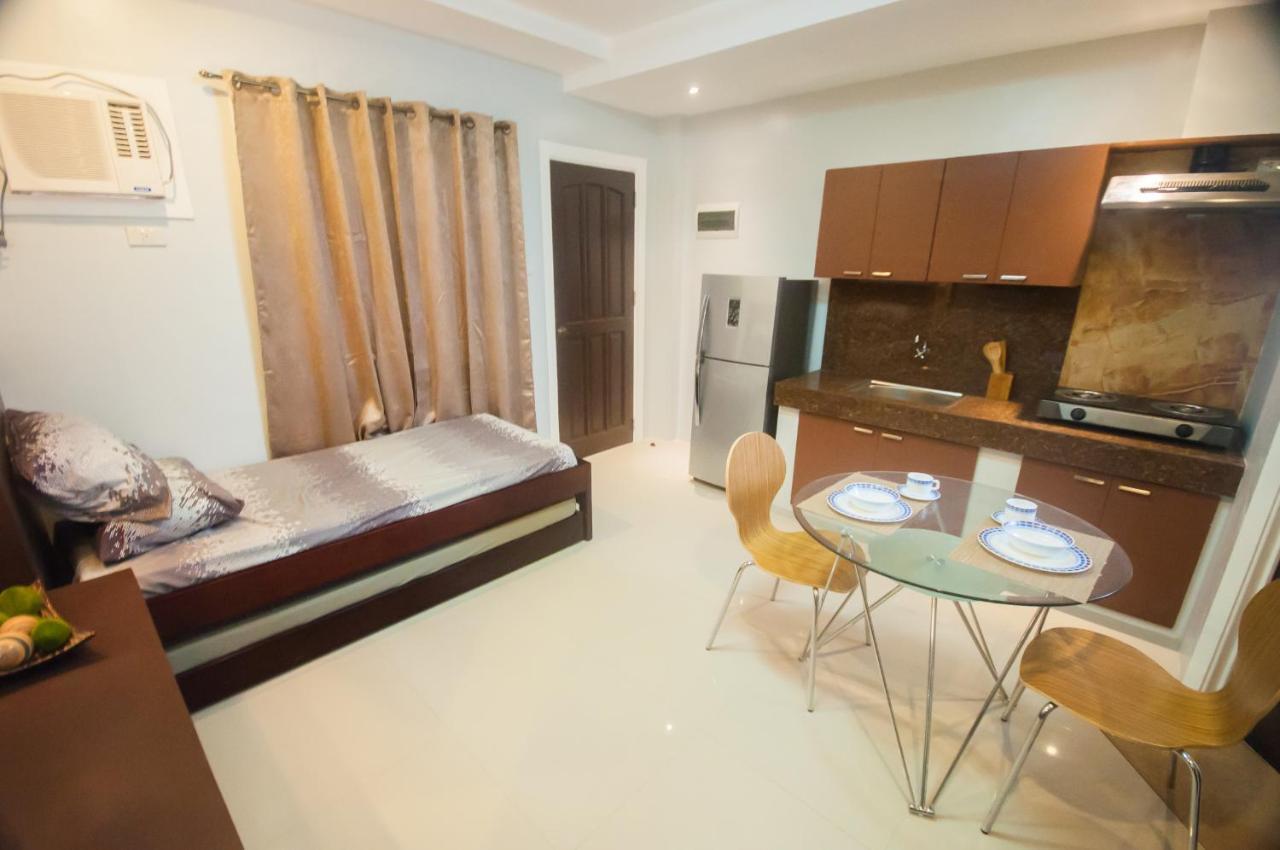 Nf Suites Davao City Extérieur photo