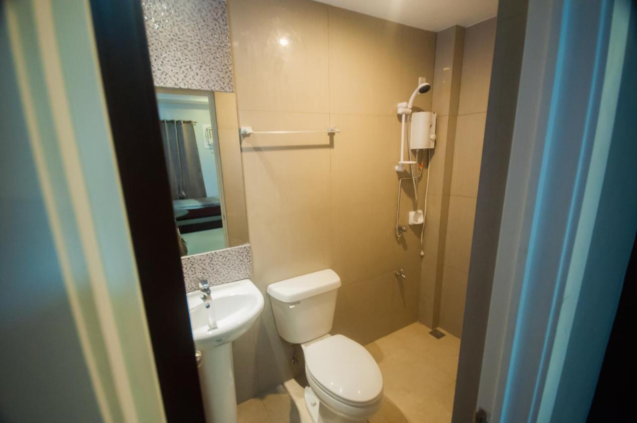 Nf Suites Davao City Extérieur photo